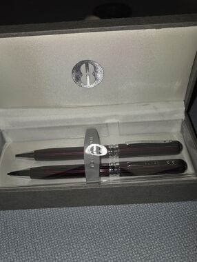 Vintage Bill Blass Executive PenandPencil Set